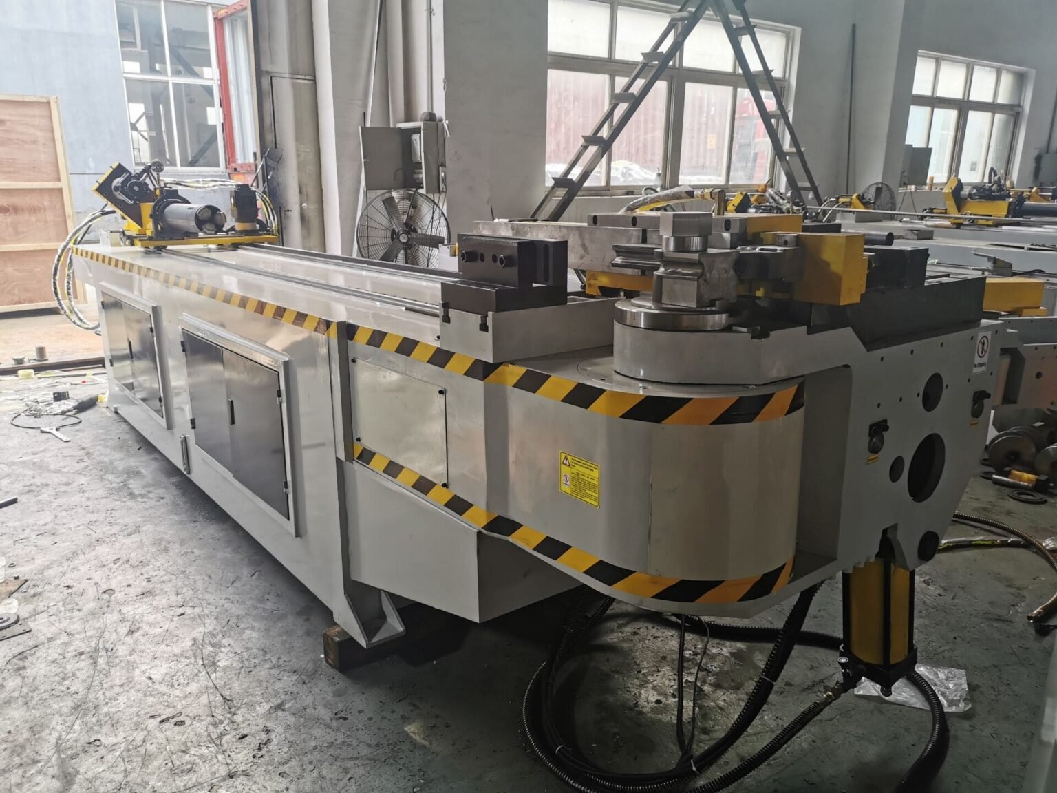 Fully Automatic pipe Bending Machine for High Precision